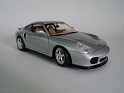 1:18 - Bburago - Porsche - 911 (996) Turbo - 1999 - Grey Metallic - Calle - 0
